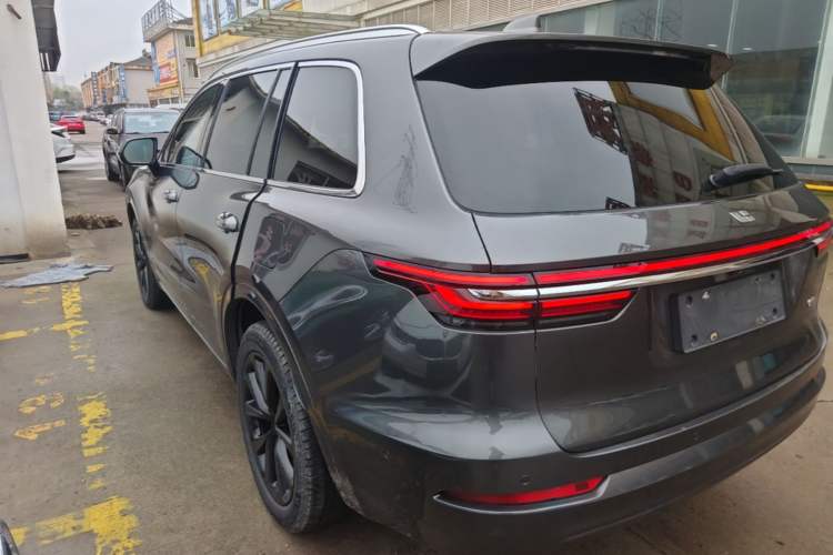Used Li Auto ONE 2021 Extended-Range 6-Seater Version Exterior 2