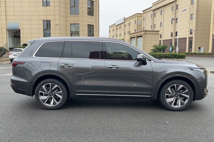 Used Li Auto ONE 2021 Extended-Range 6-Seater Version Exterior 2