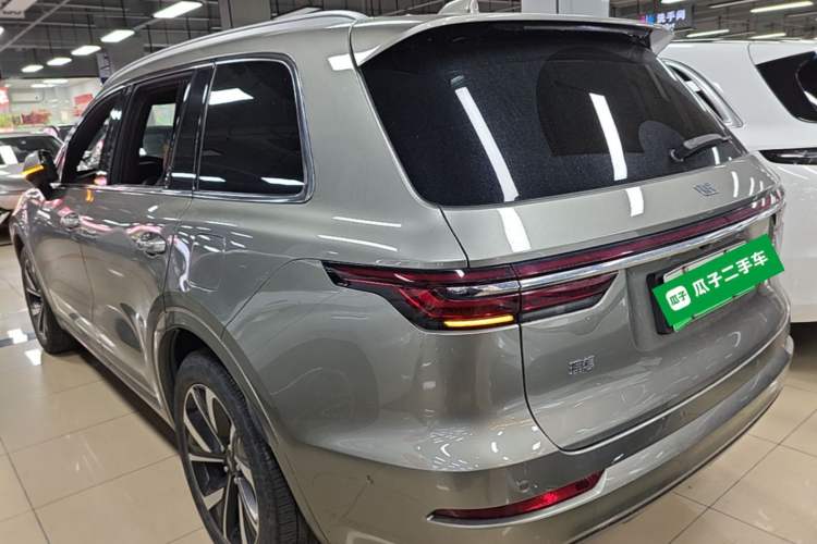 Used Li Auto ONE 2021 Extended-Range 6-Seater Version Exterior 2