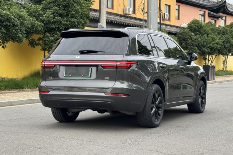 Used Li Auto ONE 2021 Extended-Range 6-Seater Version Exterior 3
