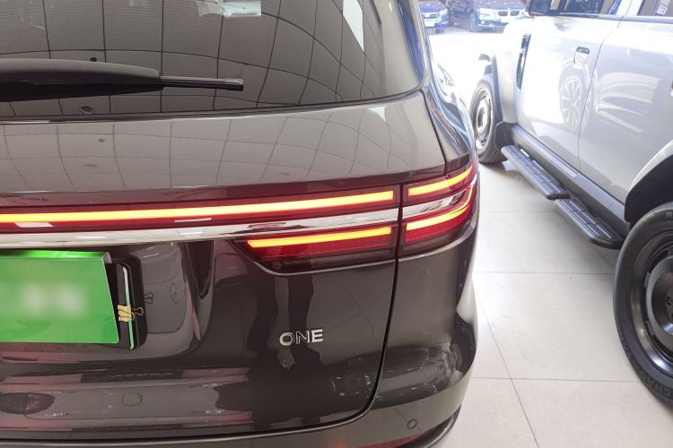 Used Li Auto ONE 2021 Extended-Range 6-Seater Version Exterior 3