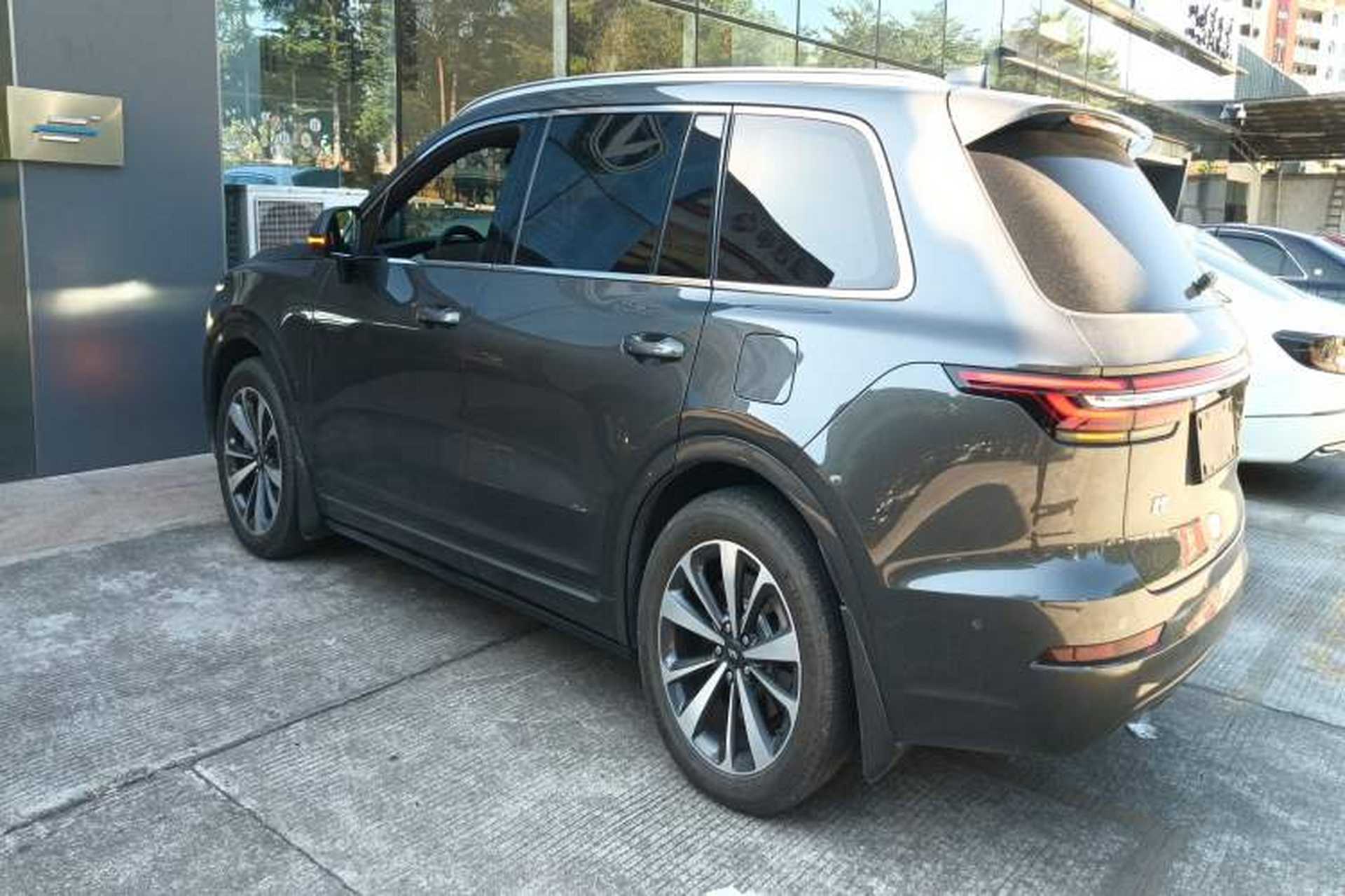 Used Li Auto ONE 2021 Extended-Range 6-Seater Version Exterior 3