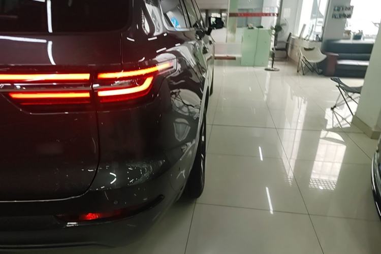 Used Li Auto ONE 2021 Extended-Range 6-Seater Version Exterior 3