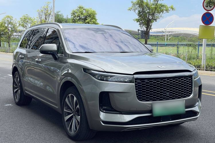 Used Li Auto ONE 2021 Extended-Range 6-Seater Version Exterior 4