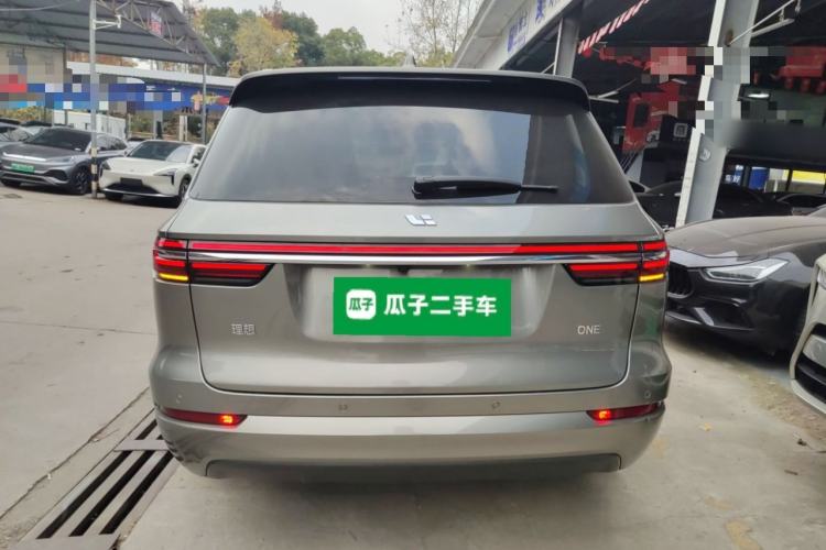 Used Li Auto ONE 2021 Extended-Range 6-Seater Version Exterior 4