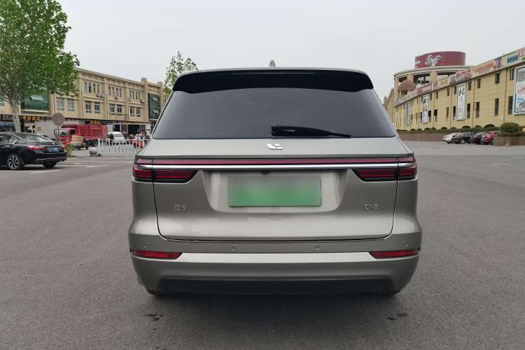 Used Li Auto ONE 2021 Extended-Range 6-Seater Version Exterior 4