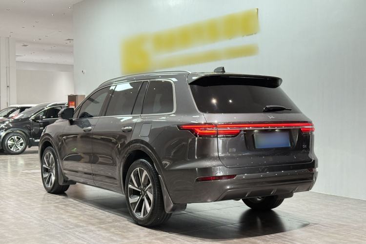 Used Li Auto ONE 2021 Extended-Range 6-Seater Version Exterior 4