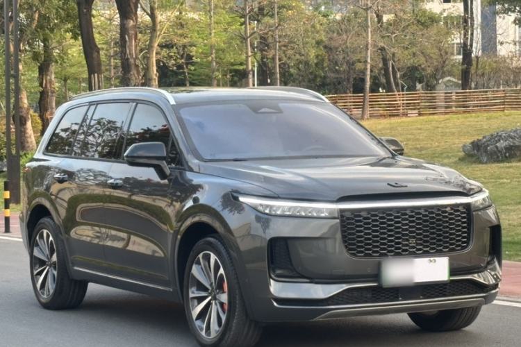 Used Li Auto ONE 2021 Extended-Range 6-Seater Version Exterior 4