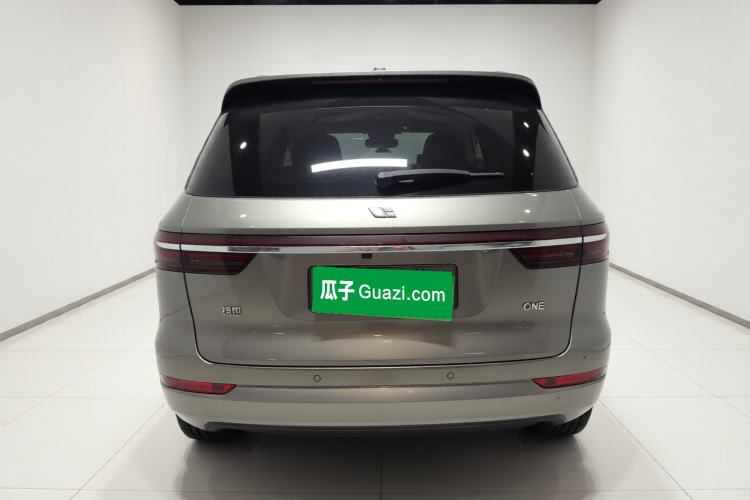 Used Li Auto ONE 2021 Extended-Range 6-Seater Version Exterior 4