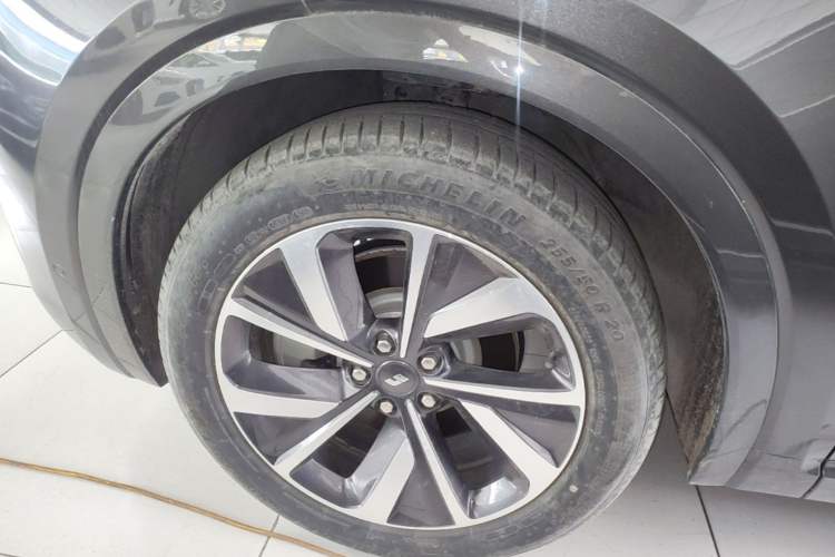 Used Li Auto ONE 2021 Extended-Range 6-Seater Version Exterior 4