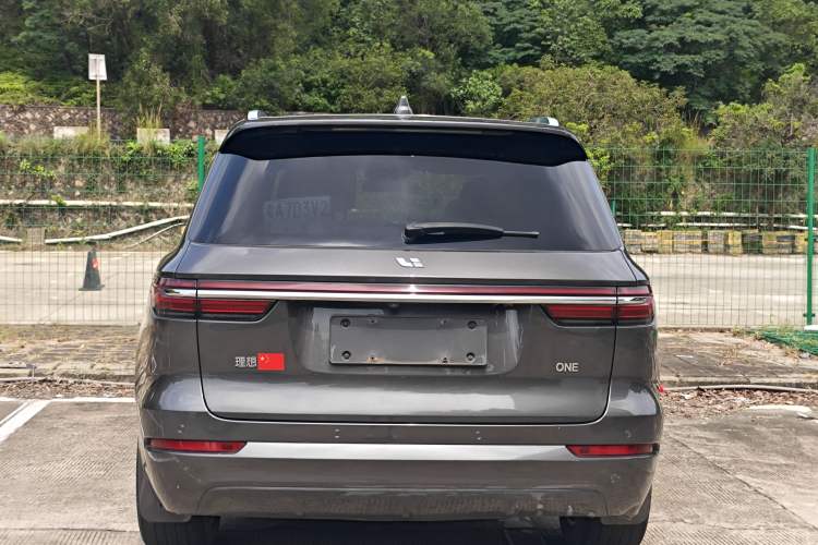 Used Li Auto ONE 2021 Extended-Range 6-Seater Version Exterior 5