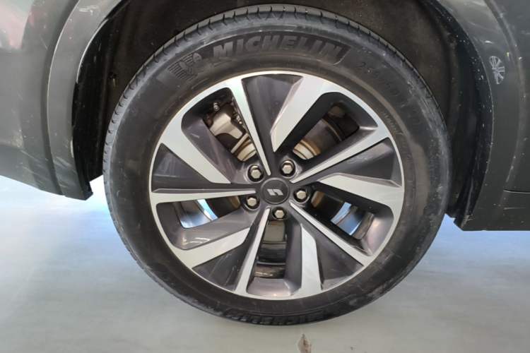 Used Li Auto ONE 2021 Extended-Range 6-Seater Version Exterior 5