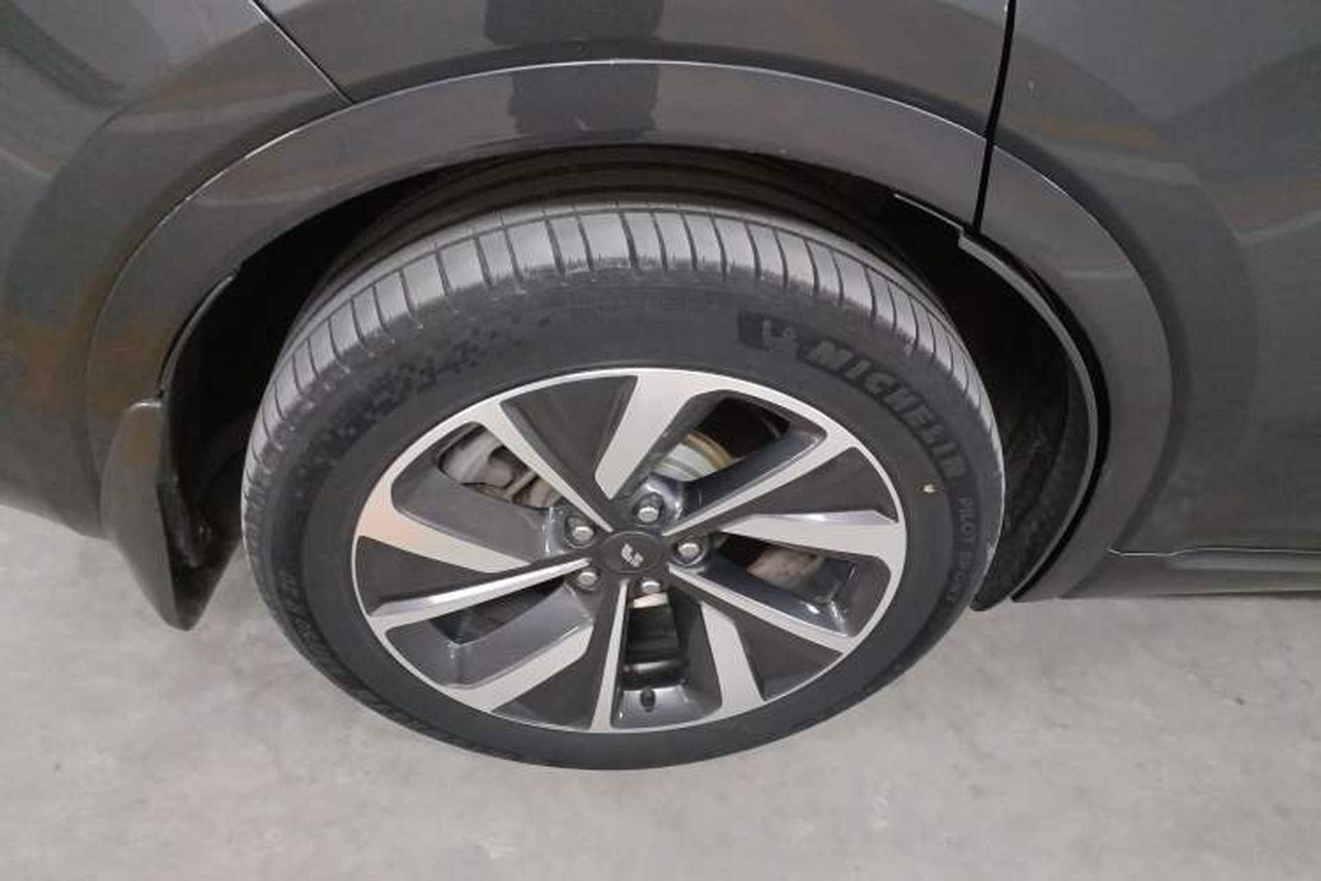 Used Li Auto ONE 2021 Extended-Range 6-Seater Version Exterior 5