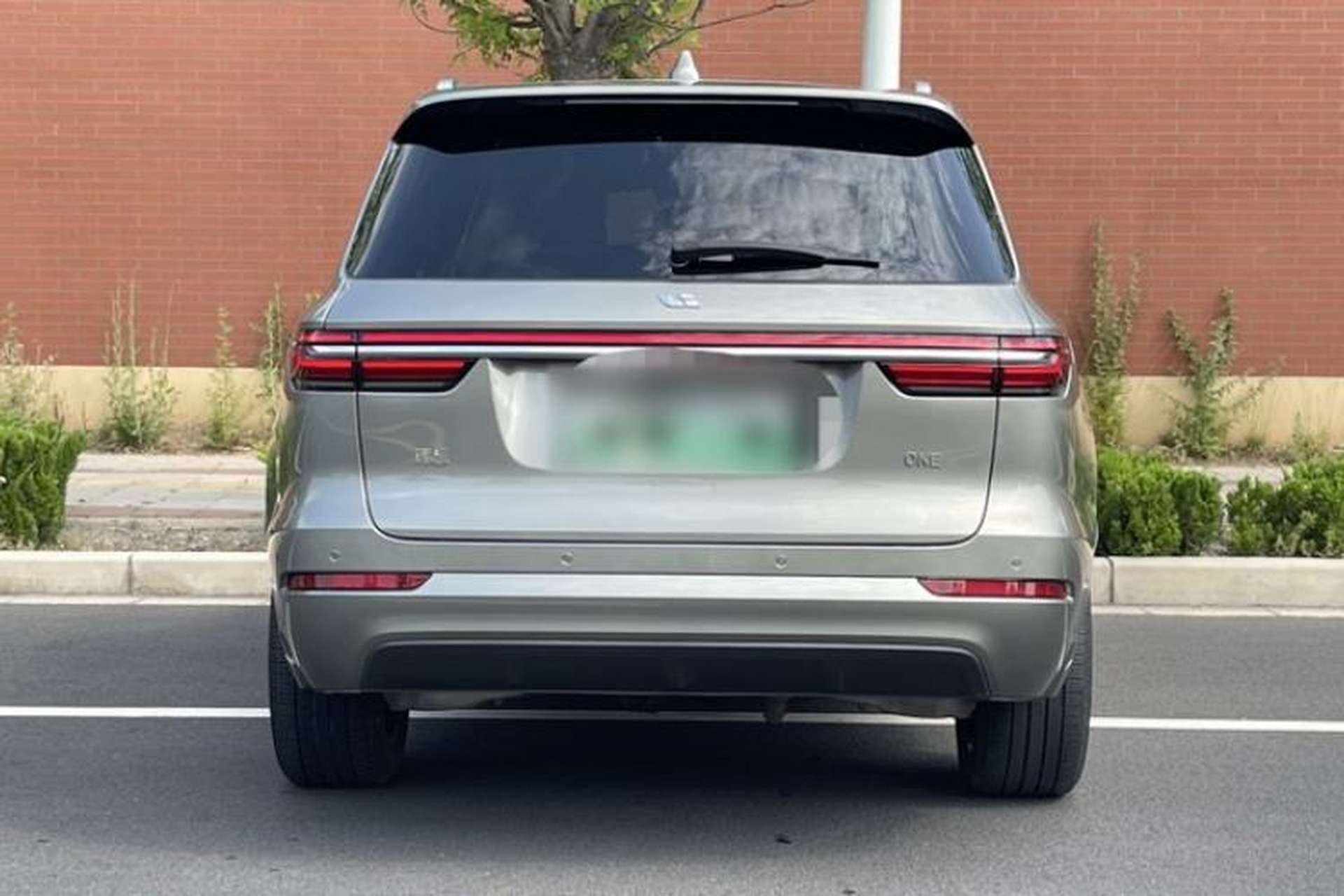Used Li Auto ONE 2021 Extended-Range 6-Seater Version Exterior 5