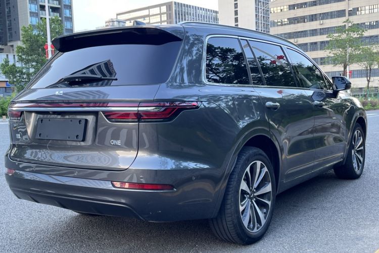 Used Li Auto ONE 2021 Extended-Range 6-Seater Version Exterior 5