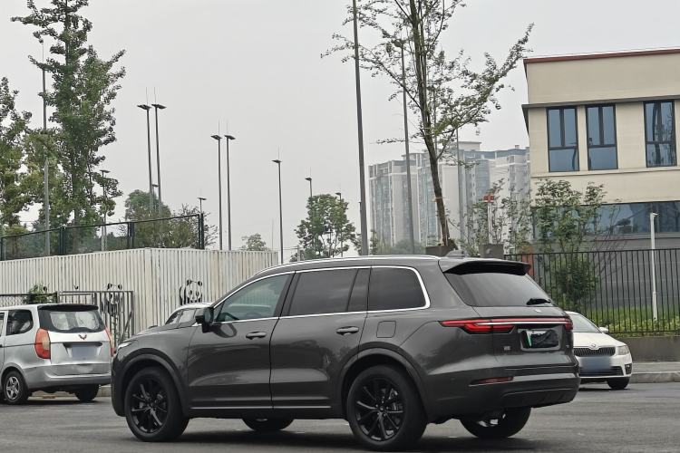 Used Li Auto ONE 2021 Extended-Range 6-Seater Version Exterior 5