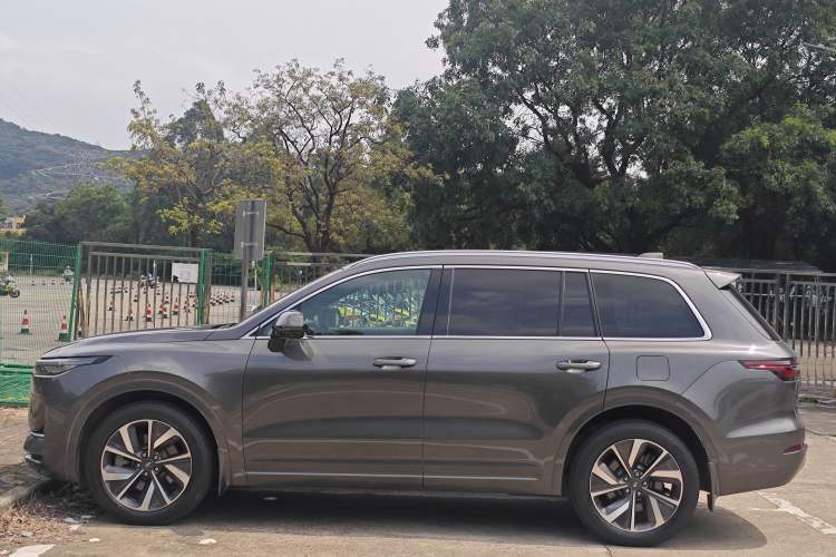 Used Li Auto ONE 2021 Extended-Range 6-Seater Version Exterior 7