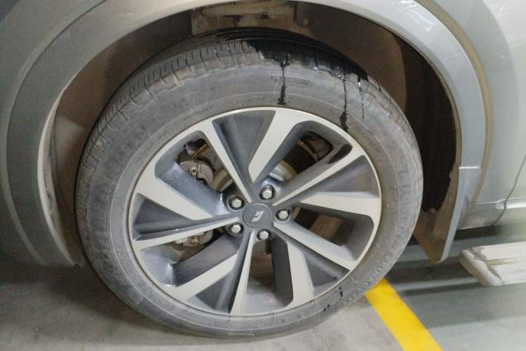 Used Li Auto ONE 2021 Extended-Range 6-Seater Version Exterior 7