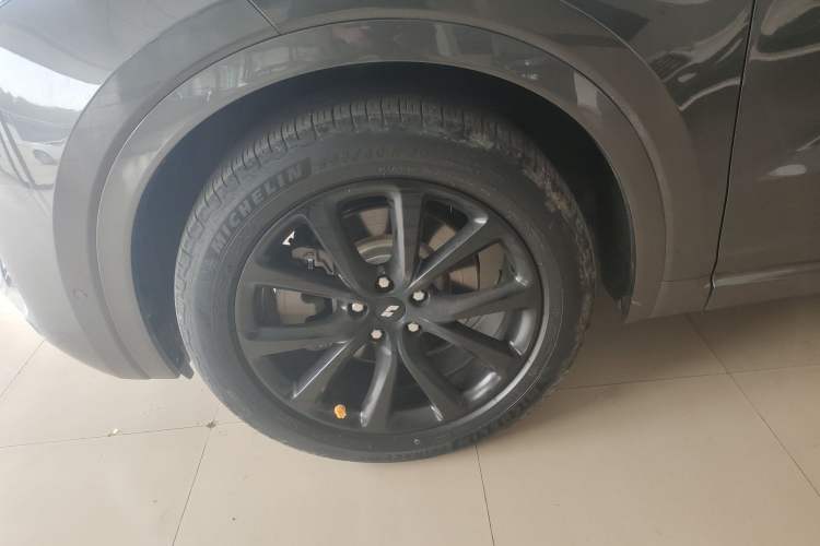 Used Li Auto ONE 2021 Extended-Range 6-Seater Version Exterior 7