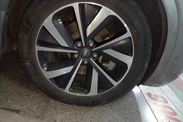 Used Li Auto ONE 2021 Extended-Range 6-Seater Version Exterior 7