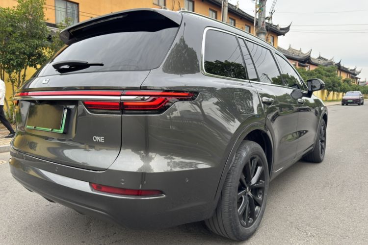 Used Li Auto ONE 2021 Extended-Range 6-Seater Version Exterior 9