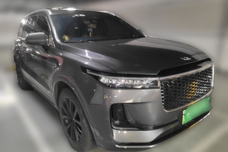Used Li Auto ONE 2021 Extended-Range 6-Seater Version Front Right 45 Deg