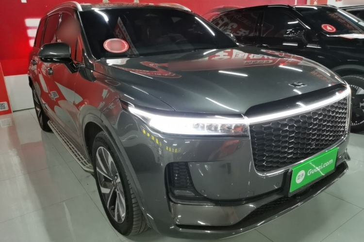 Used Li Auto ONE 2021 Extended-Range 6-Seater Version Front Right 45 Deg