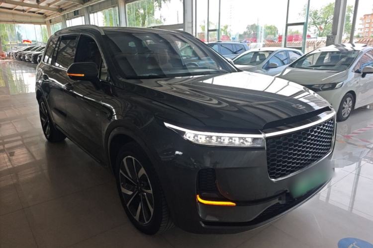Used Li Auto ONE 2021 Extended-Range 6-Seater Version Front Right 45 Deg