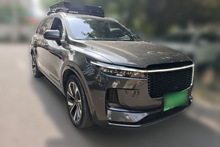 Used Li Auto ONE 2021 Extended-Range 6-Seater Version Front Right 45 Deg