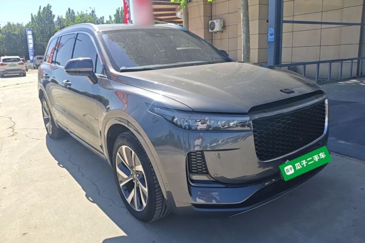 Used Li Auto ONE 2021 Extended-Range 6-Seater Version Front Right 45 Deg