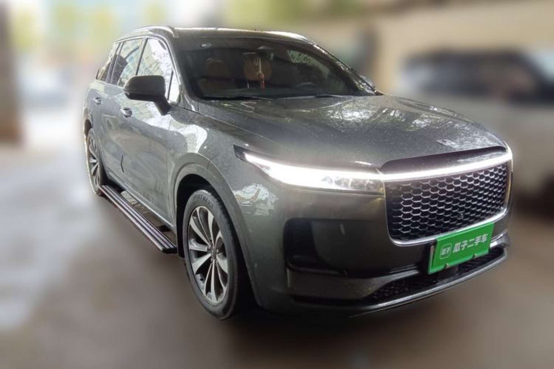 Used Li Auto ONE 2021 Extended-Range 6-Seater Version Front Right 45 Deg