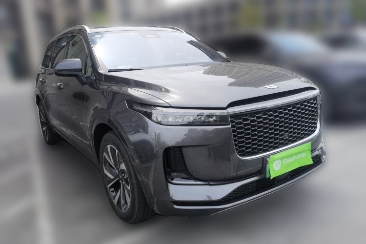 Used Li Auto ONE 2021 Extended-Range 6-Seater Version Front Right 45 Deg