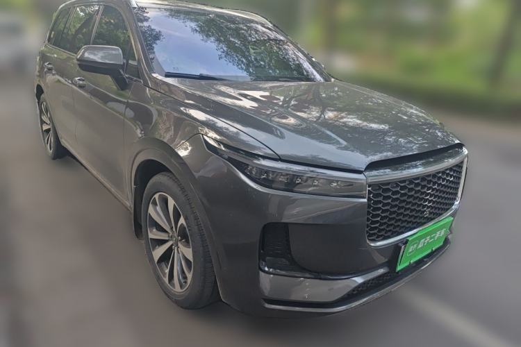 Used Li Auto ONE 2021 Extended-Range 6-Seater Version Front Right 45 Deg