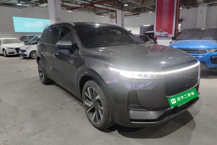 Used Li Auto ONE 2021 Extended-Range 6-Seater Version Front Right 45 Deg