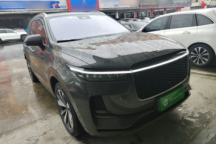 Used Li Auto ONE 2021 Extended-Range 6-Seater Version Front Right 45 Deg