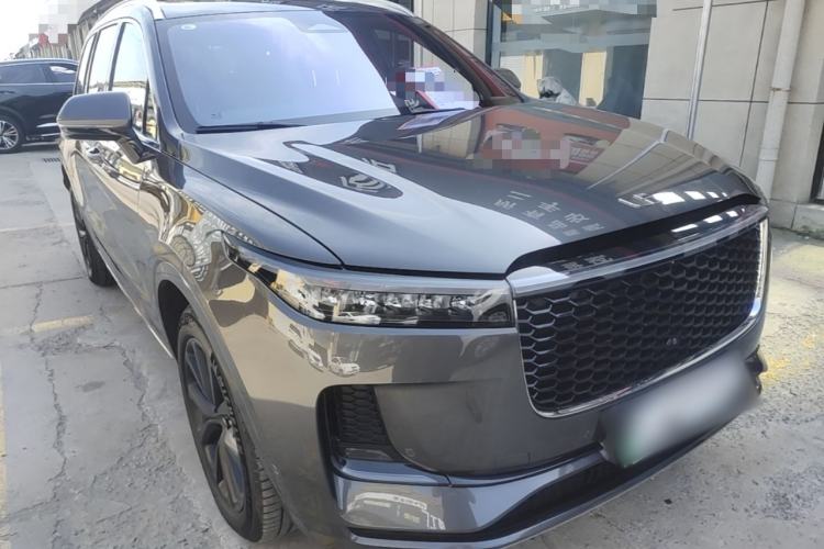 Used Li Auto ONE 2021 Extended-Range 6-Seater Version Front Right 45 Deg