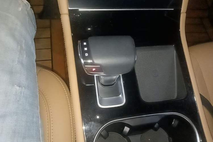 Used Li Auto ONE 2021 Extended-Range 6-Seater Version Gear Lever