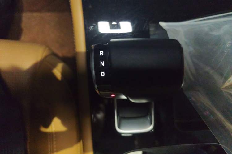 Used Li Auto ONE 2021 Extended-Range 6-Seater Version Gear Lever