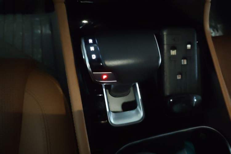 Used Li Auto ONE 2021 Extended-Range 6-Seater Version Gear Lever