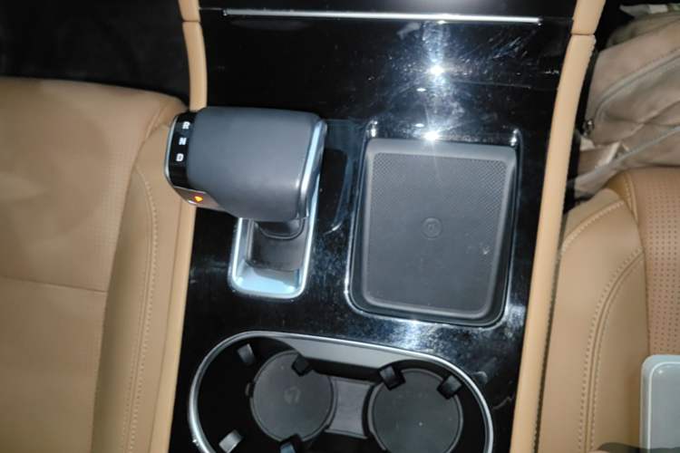 Used Li Auto ONE 2021 Extended-Range 6-Seater Version Gear Lever