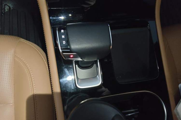 Used Li Auto ONE 2021 Extended-Range 6-Seater Version Gear Lever