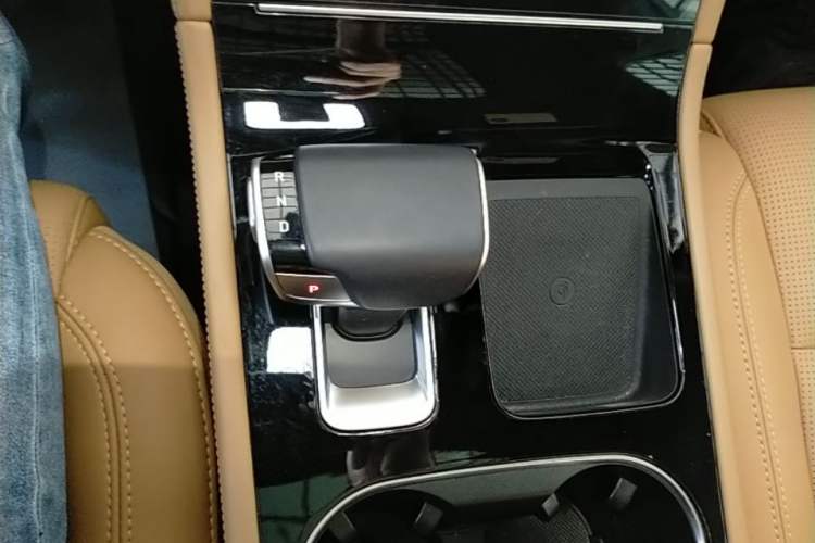 Used Li Auto ONE 2021 Extended-Range 6-Seater Version Gear Lever