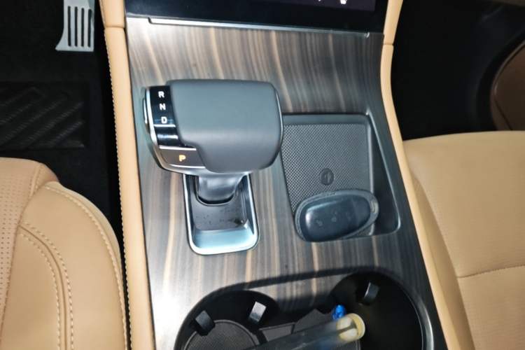 Used Li Auto ONE 2021 Extended-Range 6-Seater Version Gear Lever