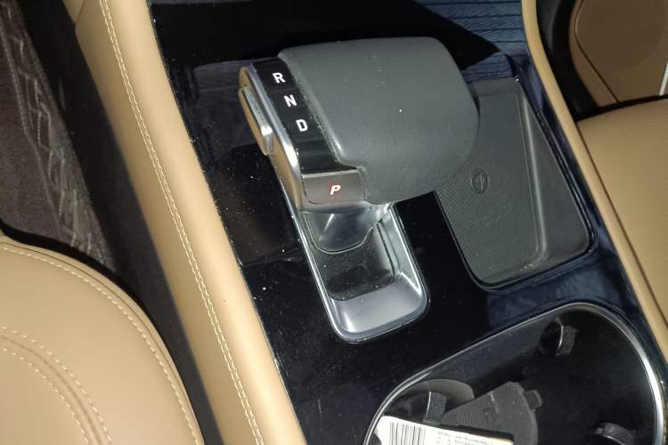 Used Li Auto ONE 2021 Extended-Range 6-Seater Version Gear Lever