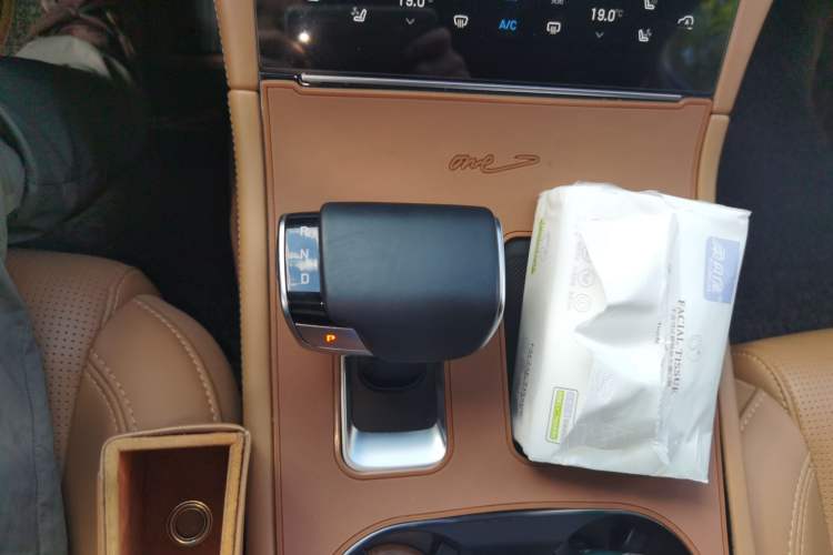 Used Li Auto ONE 2021 Extended-Range 6-Seater Version Gear Lever