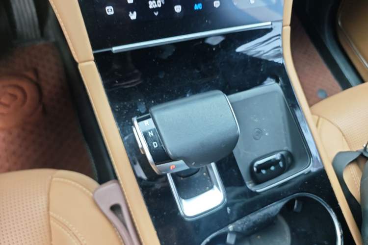 Used Li Auto ONE 2021 Extended-Range 6-Seater Version Gear Lever