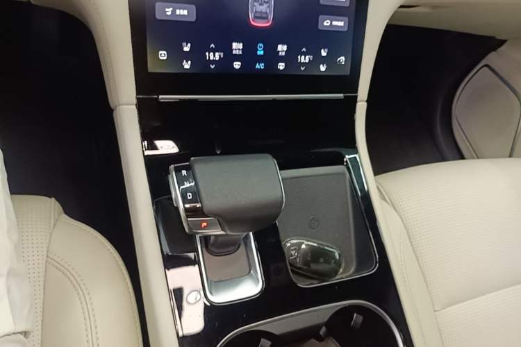 Used Li Auto ONE 2021 Extended-Range 6-Seater Version Gear Lever