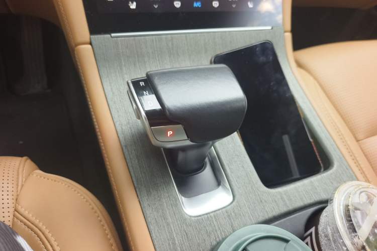 Used Li Auto ONE 2021 Extended-Range 6-Seater Version Gear Lever