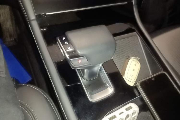 Used Li Auto ONE 2021 Extended-Range 6-Seater Version Gear Lever