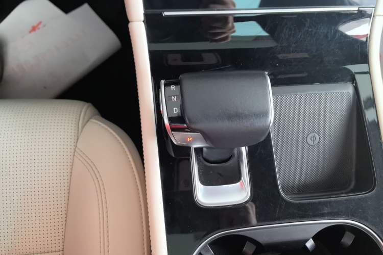 Used Li Auto ONE 2021 Extended-Range 6-Seater Version Gear Lever